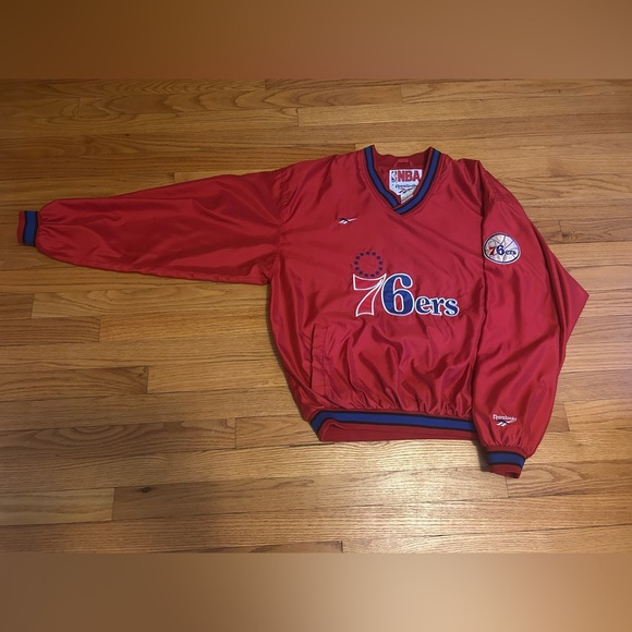 Vintage 90s Reebok 76ers Lined Pullover